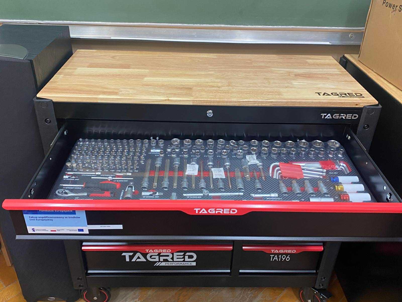 elektryczno-elektroniczna (8).jpg