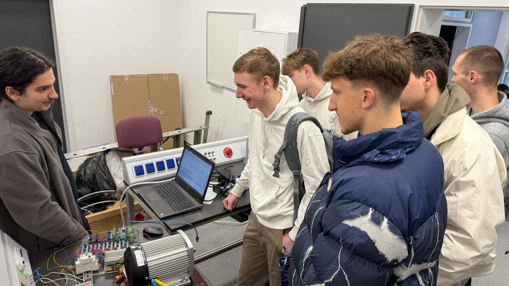 dni_otwarte_wmie_26 (7).jpeg